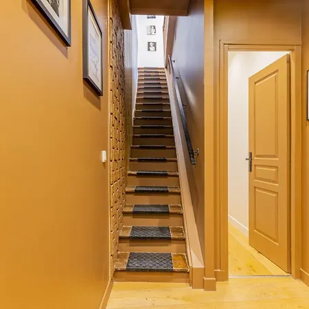 Spacious - 4br-10p - Center